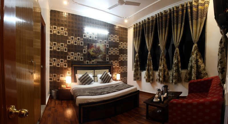 Divyansh Hotel Dharamsala Exteriér fotografie